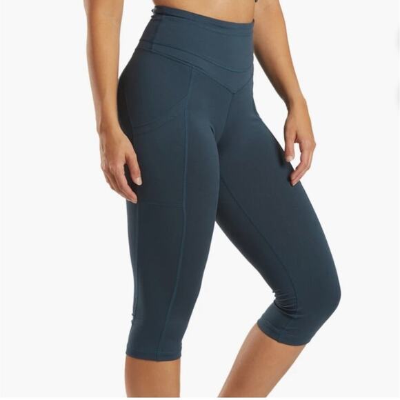 Free People FP Movement Stay Centered Capri Yoga Leggings Deep Dive Sz L $78 - Picture 1 of 15